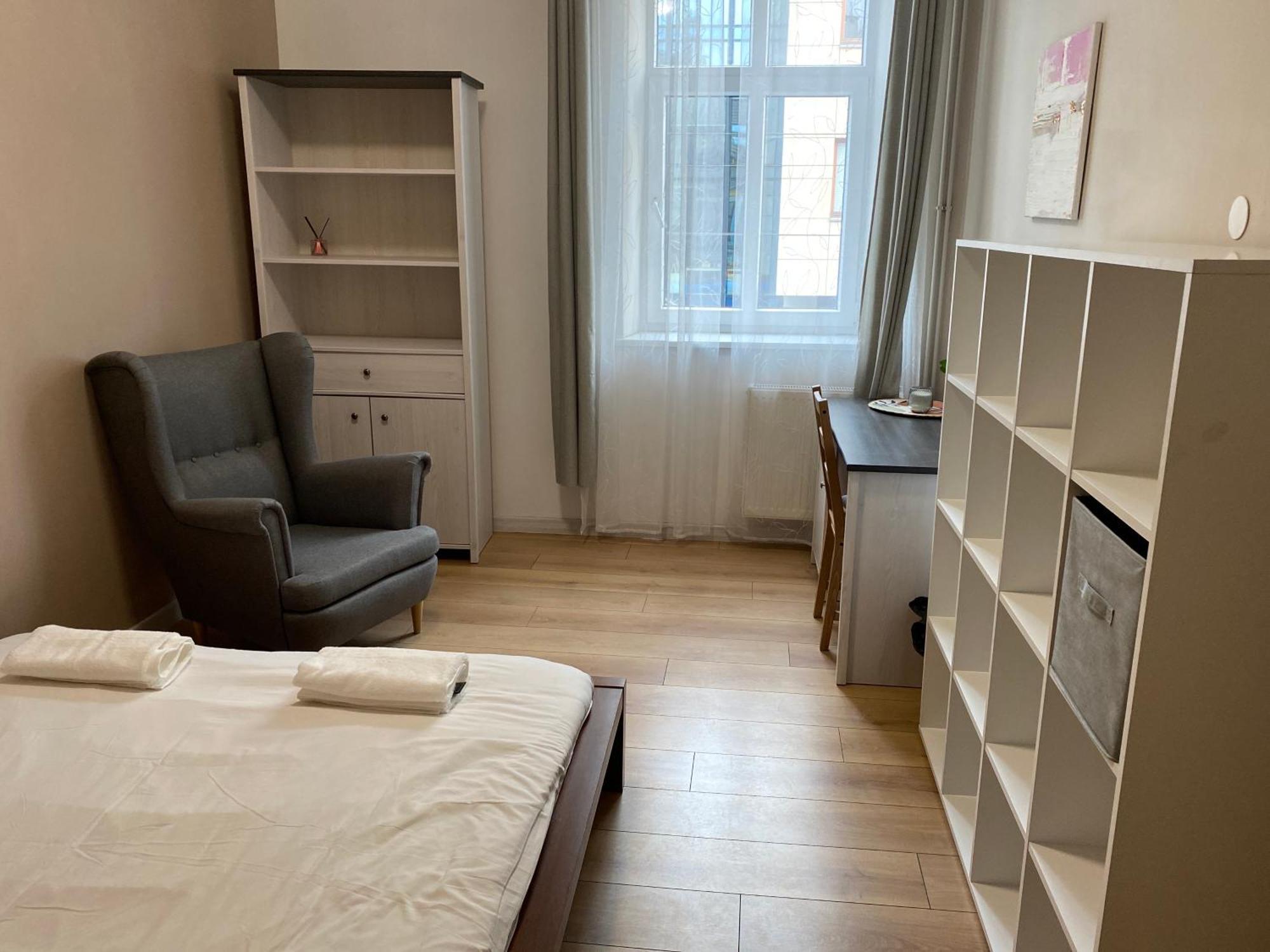 Pini Hostel - Przytulne Pokoje W Centrum Krakowa Экстерьер фото