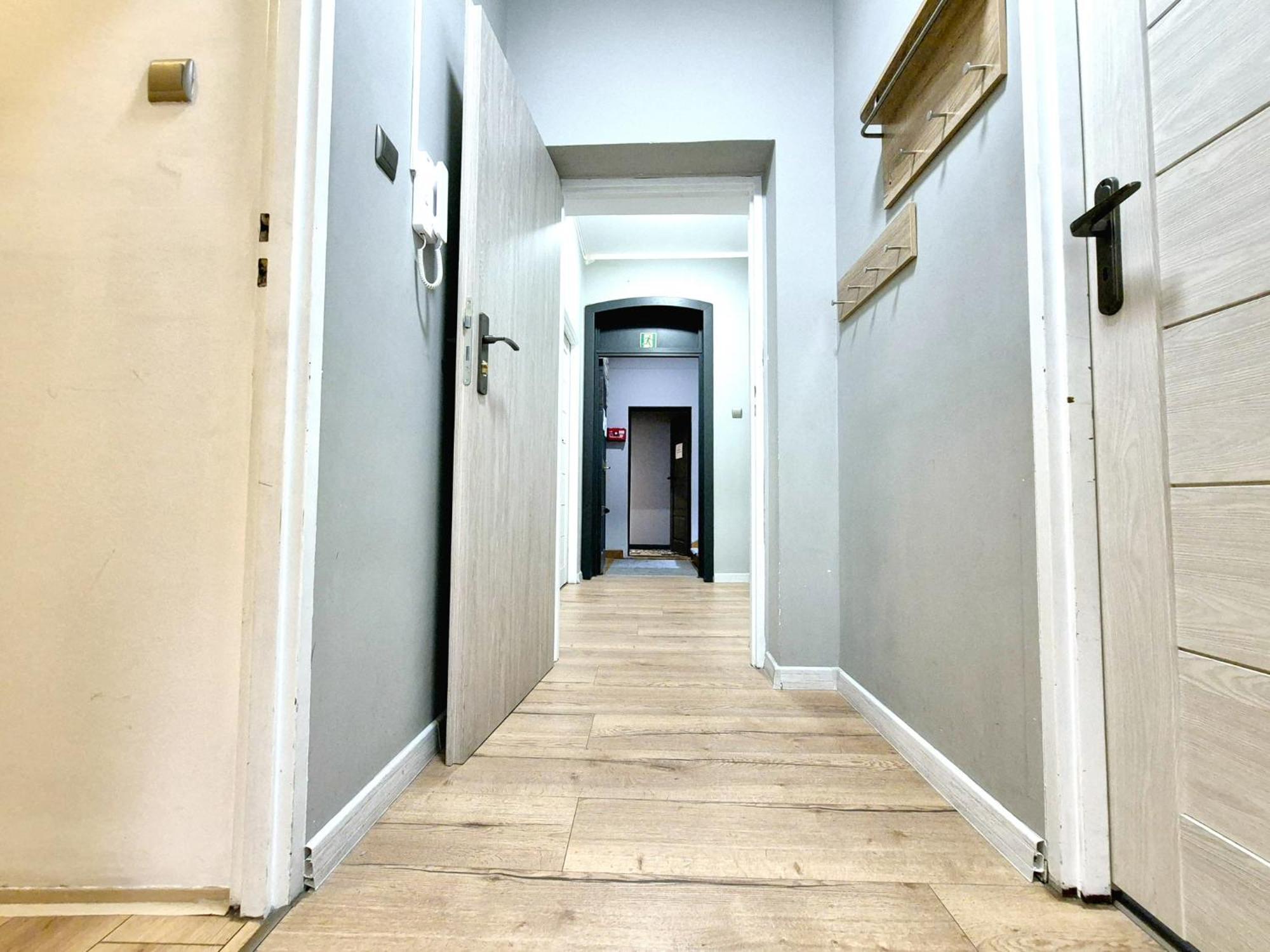 Pini Hostel - Przytulne Pokoje W Centrum Krakowa Экстерьер фото