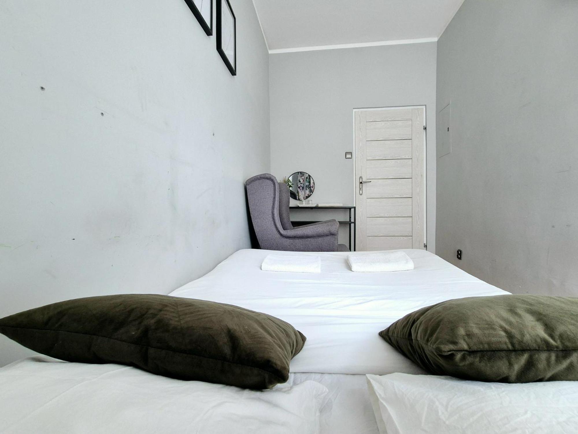 Pini Hostel - Przytulne Pokoje W Centrum Krakowa Экстерьер фото